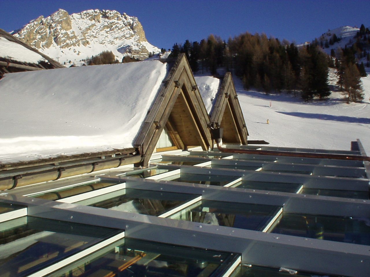  - Tettoia telescopica progettata per le forti nevicate