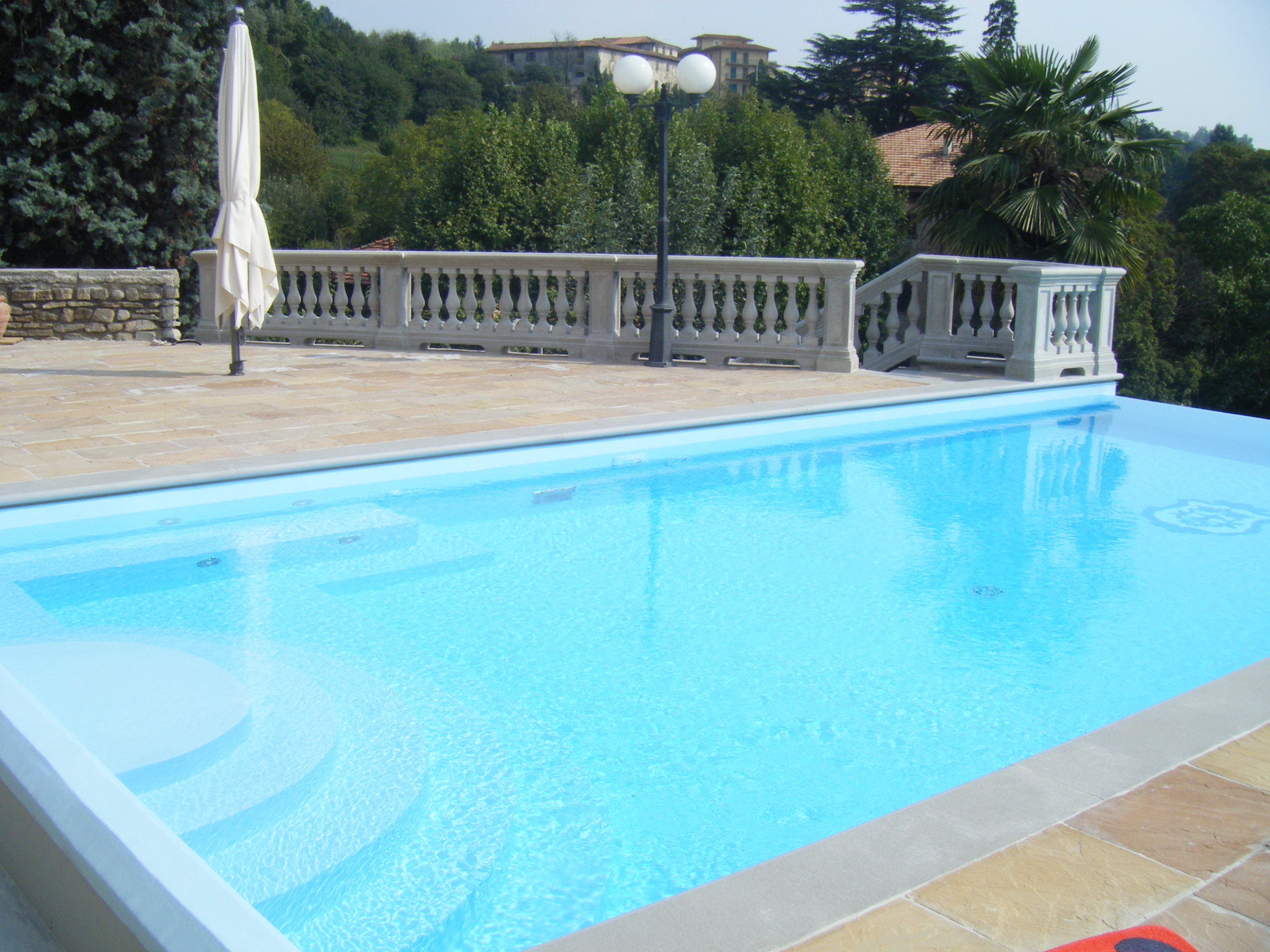 Piscina in villa storica